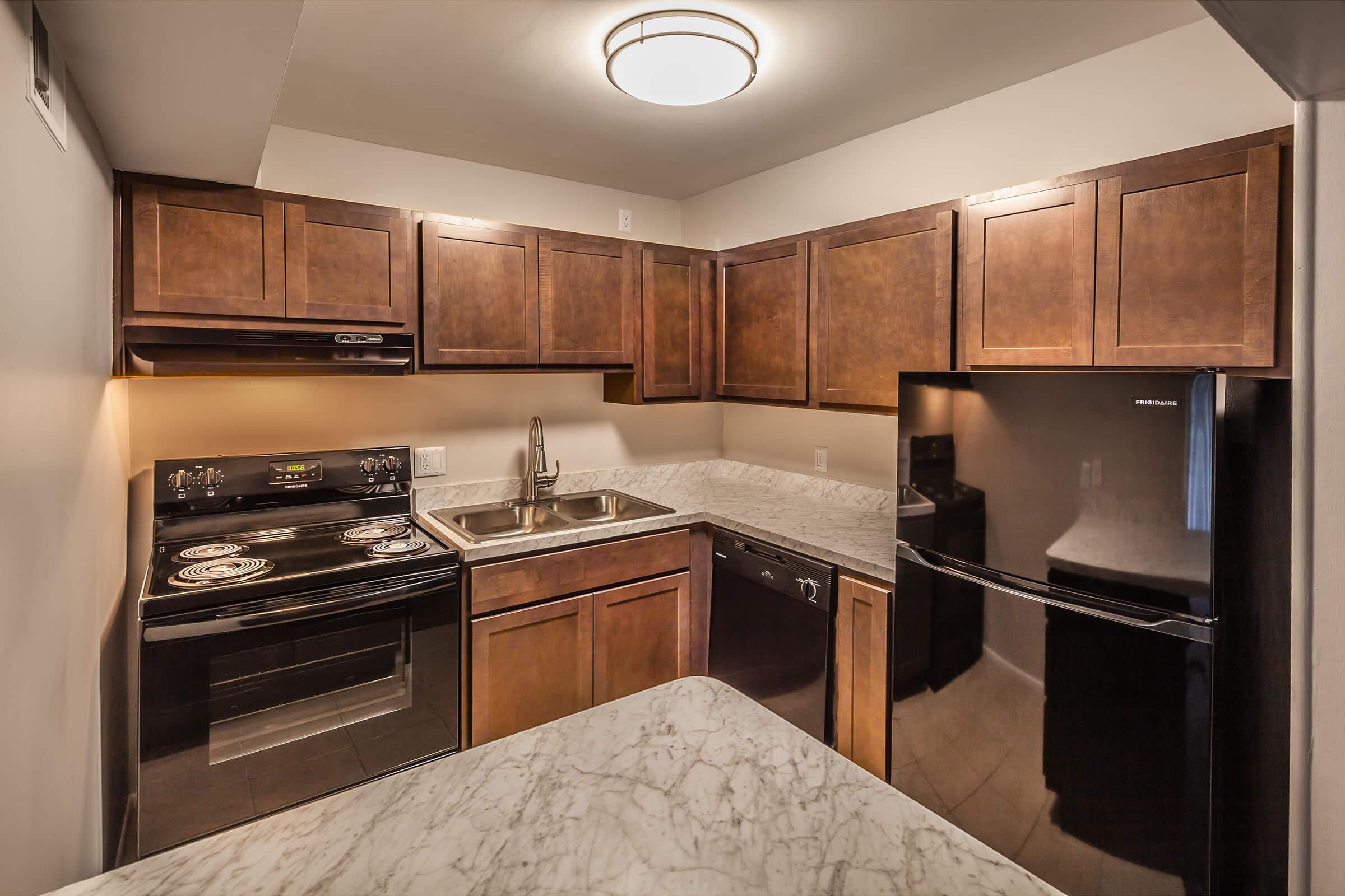 Harbour Pointe Apartments Photo Gallery